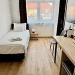 אכסניה Rooftop City With Deep Garage בודפשט