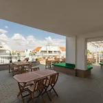 אכסניה Rooftop City With Deep Garage בודפשט