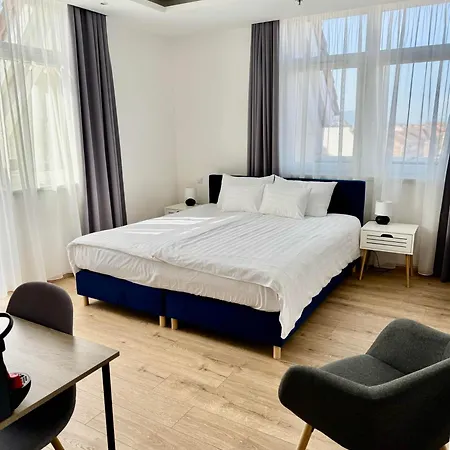 Rooftop City With Deep Garage Βουδαπέστη