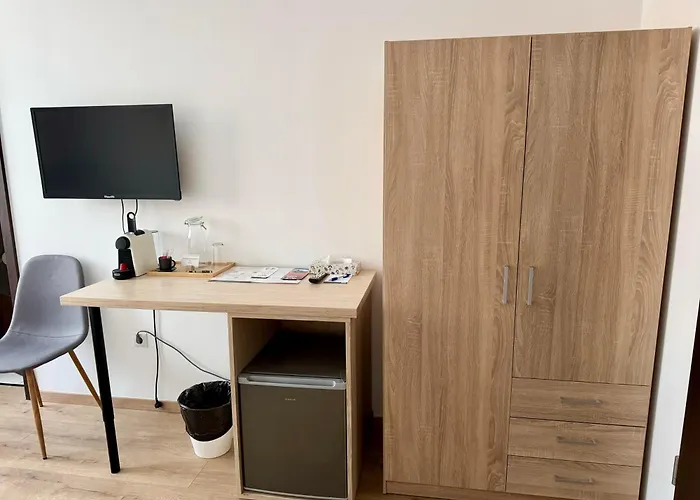 Rooftop City With Deep Garage 부다페스트