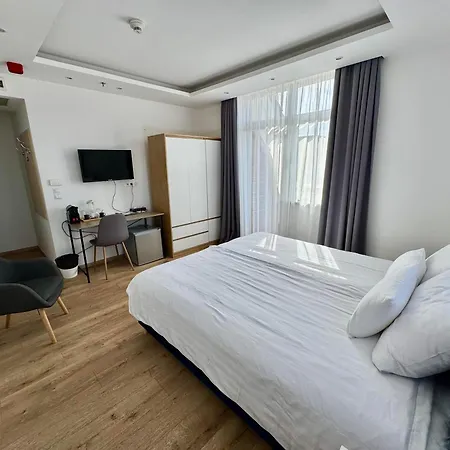 Rooftop City With Deep Garage * 布达佩斯