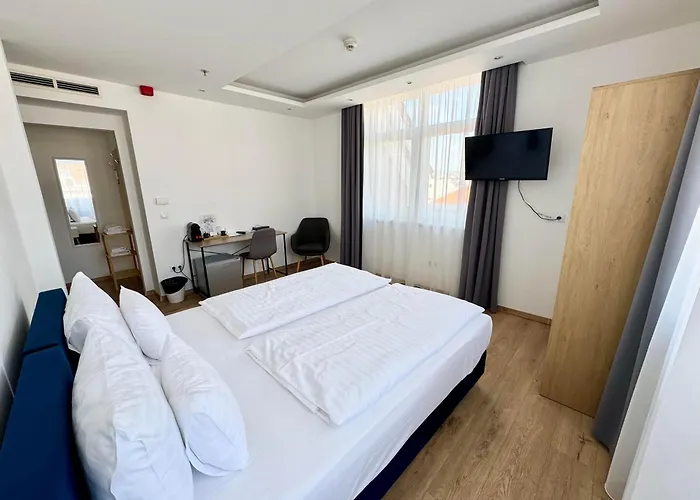 Hostal Rooftop City With Deep Garage Budapest
